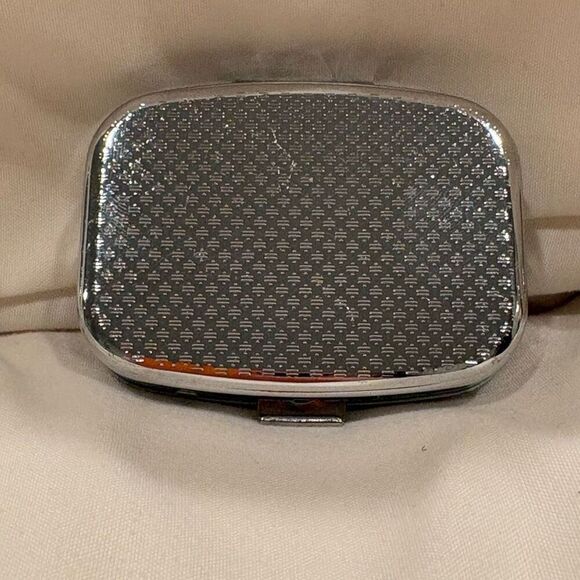 Stained Glass Cat Travel Pill Box 2 Compartment Medicine Pill Case NEW - Picture 3 of 5